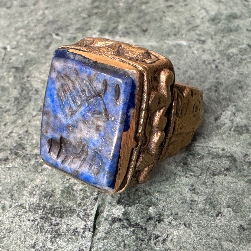 Vintage Etched Lapis Ring